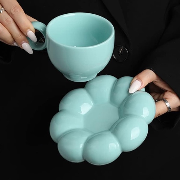 Cloud Saucer And Cup Set - Picture 3 of 13